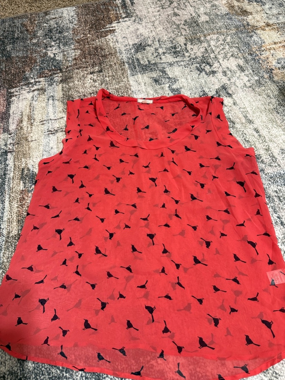 Pleione Pink/Red Sleeveless Bird-Print Women's Top